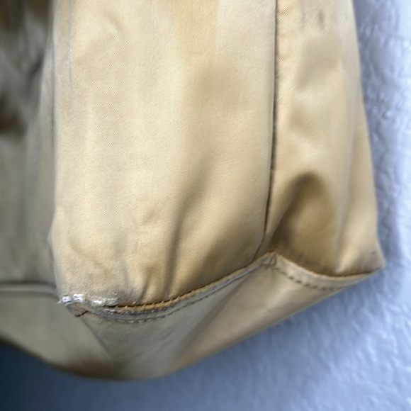 Coach Tote Handbag Hampton Champagne & Red Nylon with Leather Unused - Picture 4 of 16